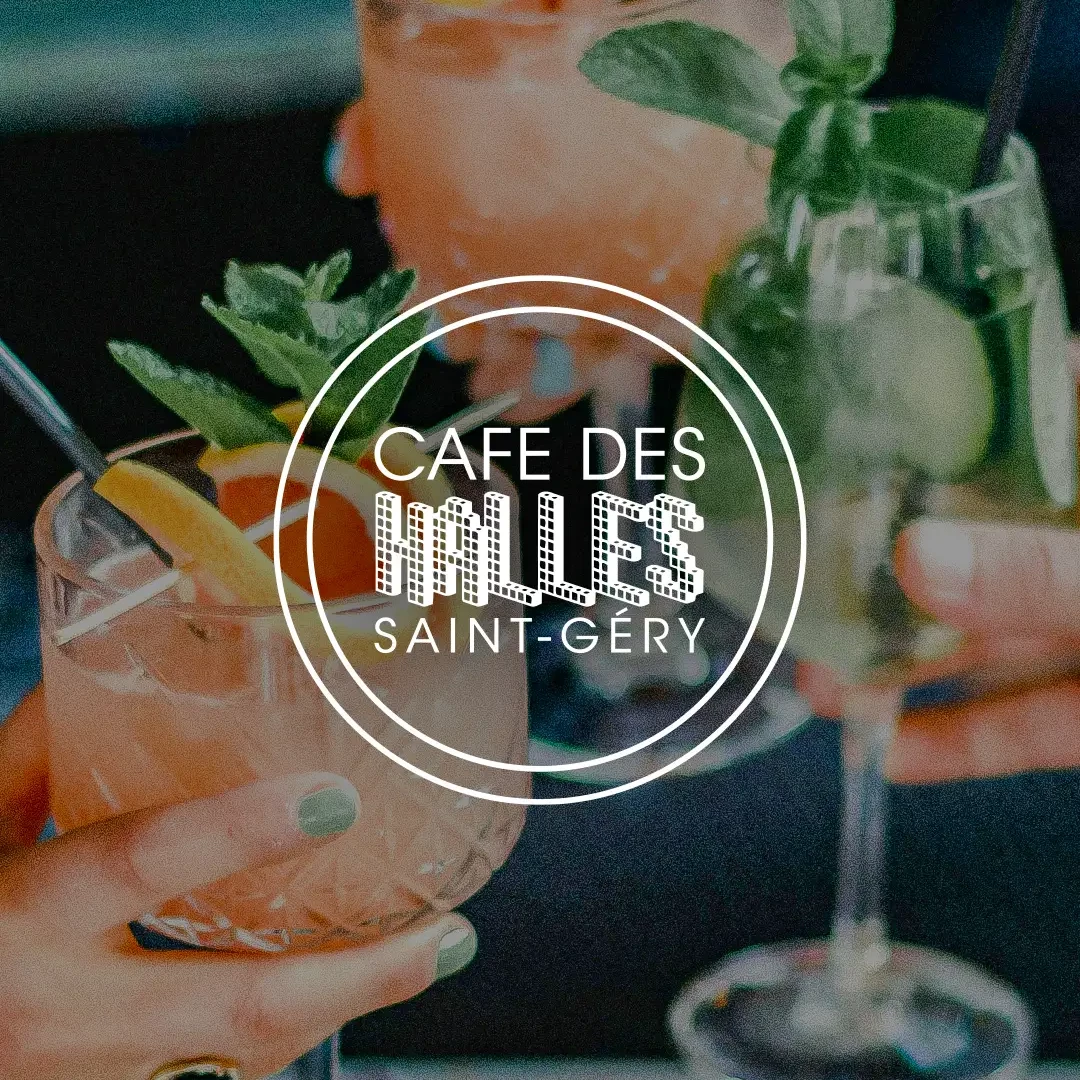 Bar at March&eacute; Saint-G&eacute;ry